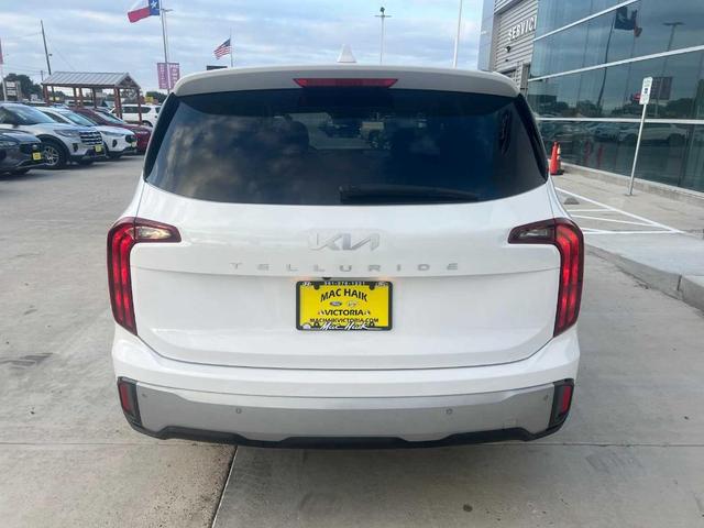 2023 kia telluride lx