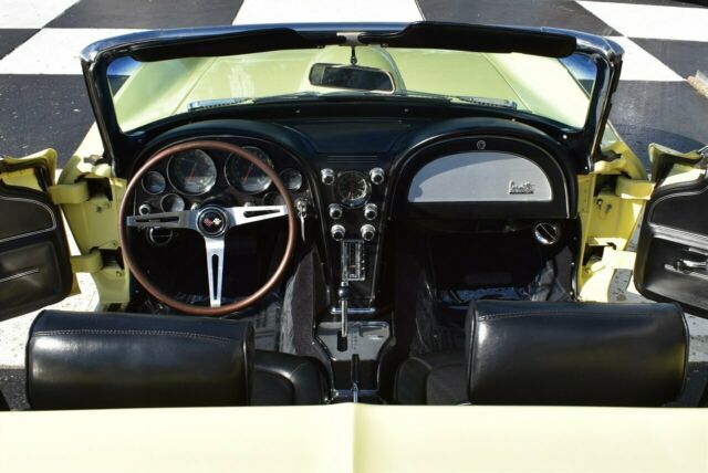 1967 chevrolet corvette, original colors,auto, #'s match, factory ac, ps, pb!