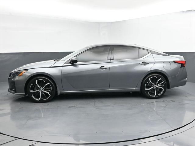 2023 nissan altima sr fwd