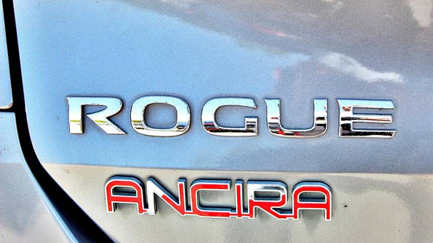 2014 nissan rogue sv