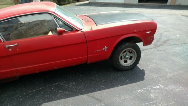 1966 ford mustang fastback 2+2 automatic in the floor