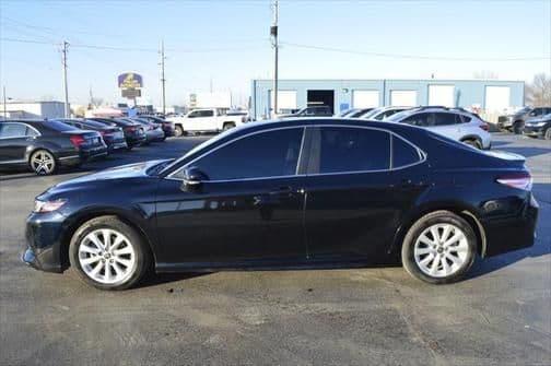 2020 toyota camry se in dresden, missouri