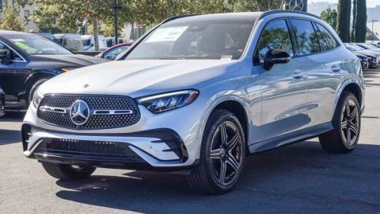 2025 Mercedes-Benz GLC
