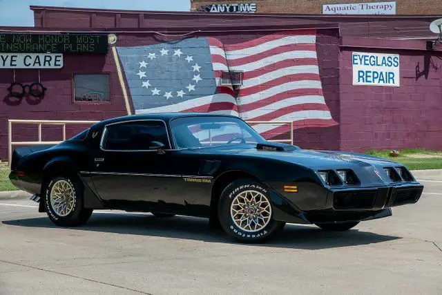 black/black 403 v8 auto pw/pl awesome driver! smokey and the bandit!
