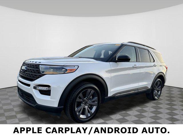 2022 ford explorer xlt