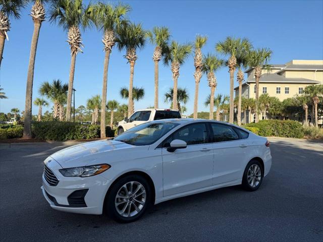 2019 ford fusion hybrid se