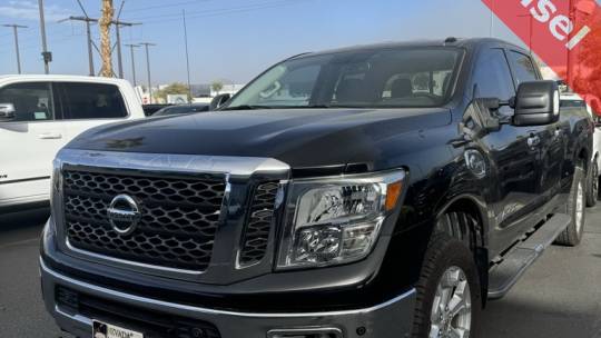 2017 nissan titan xd sv