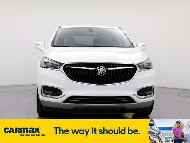 2021 buick enclave essence
