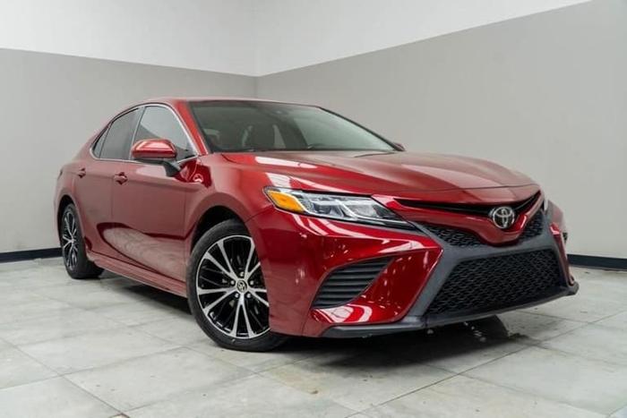 2018 toyota camry se sedan 4d in barrett parkway, georgia