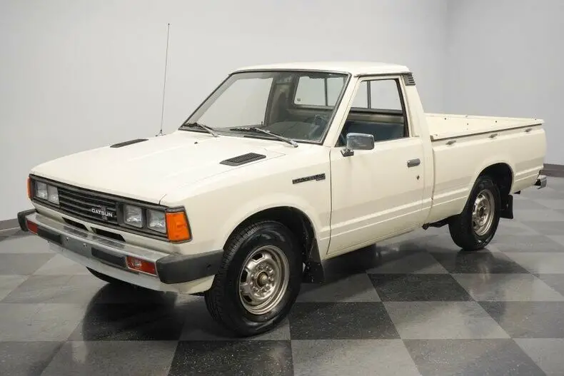 nissan l4 manual classic vintage collector white blue original match