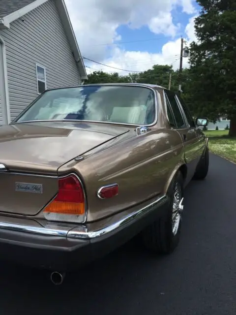 1987 jaguar xj6 vdp, 74k miles, desirable color, immaculate interior