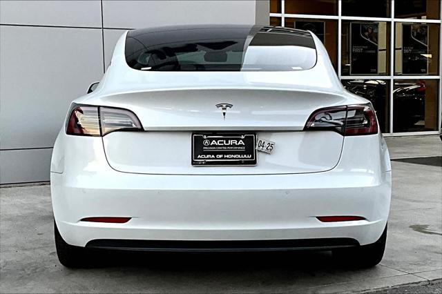 2019 tesla model 3 mid range