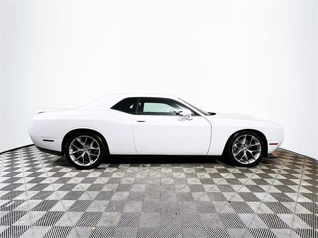 2022 dodge challenger gt