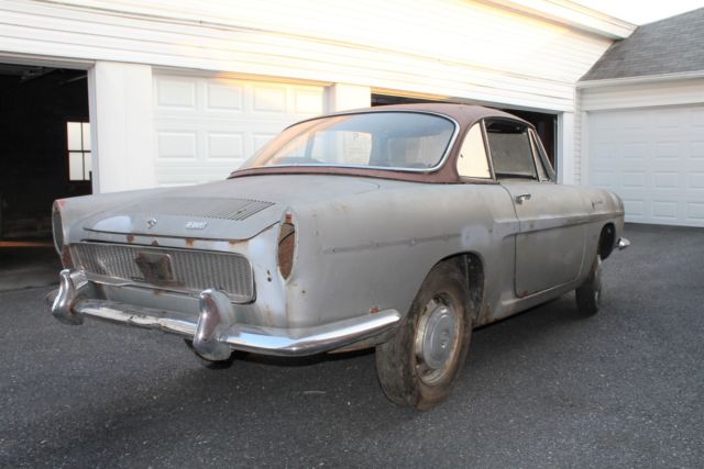 1967 renault carvelle - parts car with a big lot of spare parts