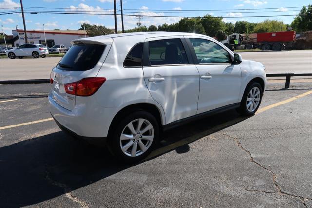 2015 mitsubishi outlander sport es