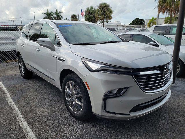 2022 buick enclave fwd essence