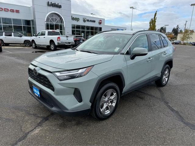 2022 toyota rav4 xle