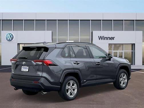 2022 toyota rav4 hybrid xle in dover, delaware