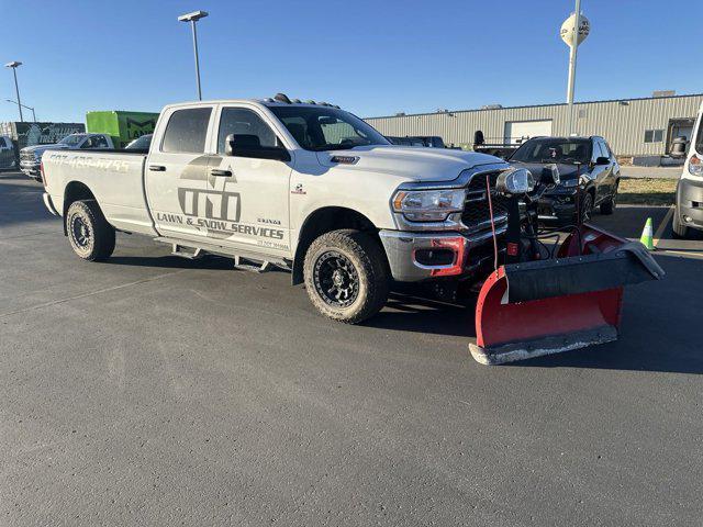 2022 ram 3500 tradesman crew cab 4x4 8' box
