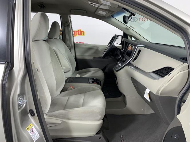 certified 2016 toyota sienna le noblesville, in 46060 for sale in noblesville, indiana