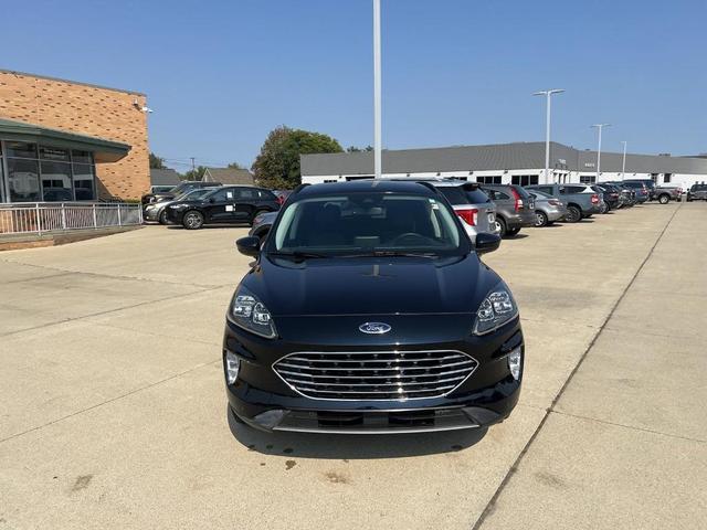 2021 ford escape titanium