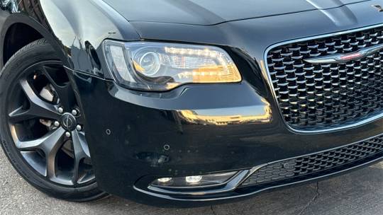 2021 Chrysler 300