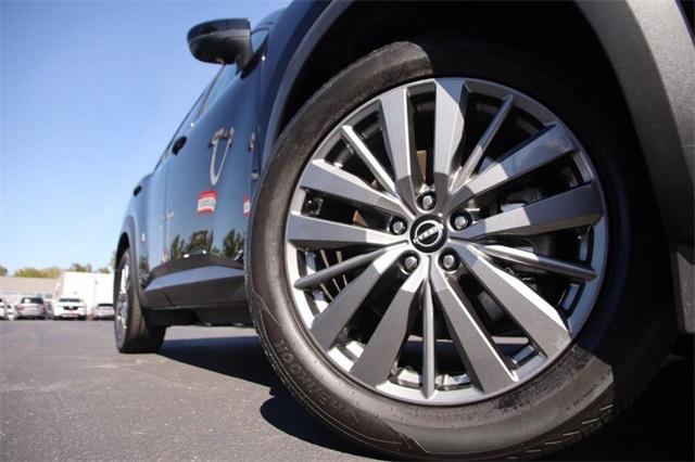 2024 nissan pathfinder sl fwd