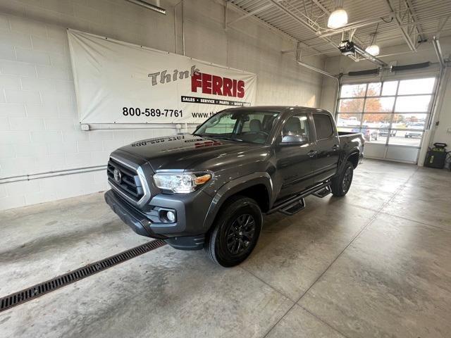 2023 toyota tacoma sr5