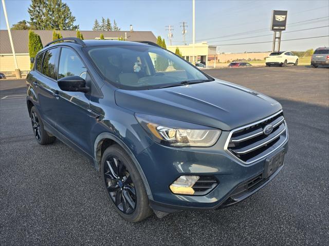 2019 ford escape se