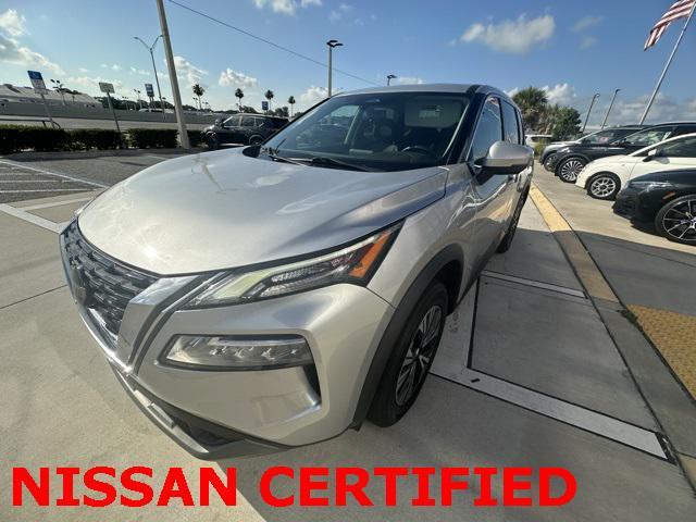 2021 nissan rogue sv
