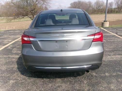 2013 chrysler 200 touring in allentown, illinois