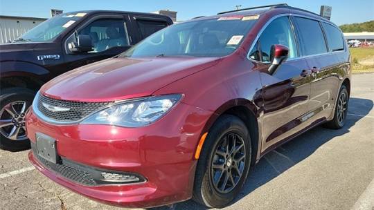 2021 Chrysler Voyager