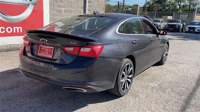 2022 chevrolet malibu fwd rs