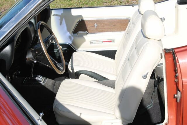 1969 ford mustang convertible convertible 250 c.i.d auto same owner for 20 years