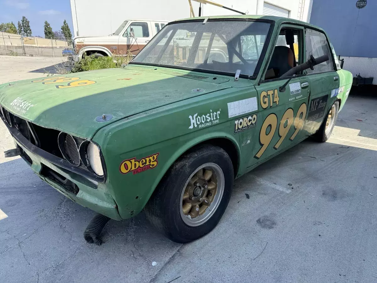 1970 datsun 510 sedan green