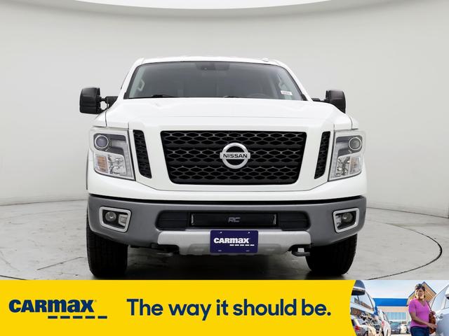 2017 nissan titan xd pro-4x