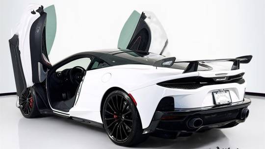 2022 McLaren GT