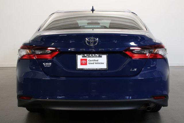 2023 toyota camry le