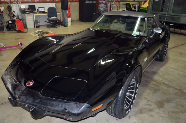 1975 chevrolet corvette stingray convertible