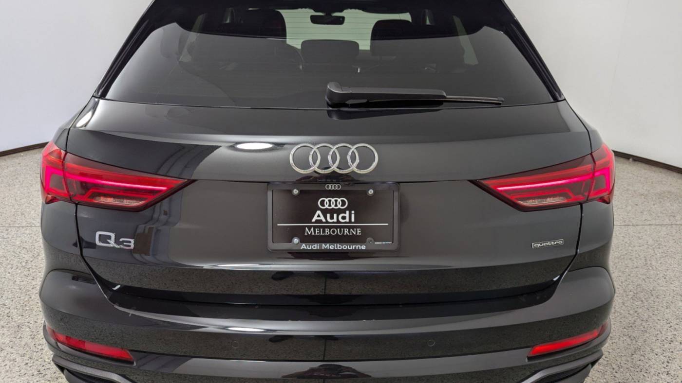 2024 audi q3 quattro s line premium 45 tfsi