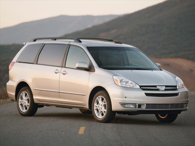 2005 toyota sienna le