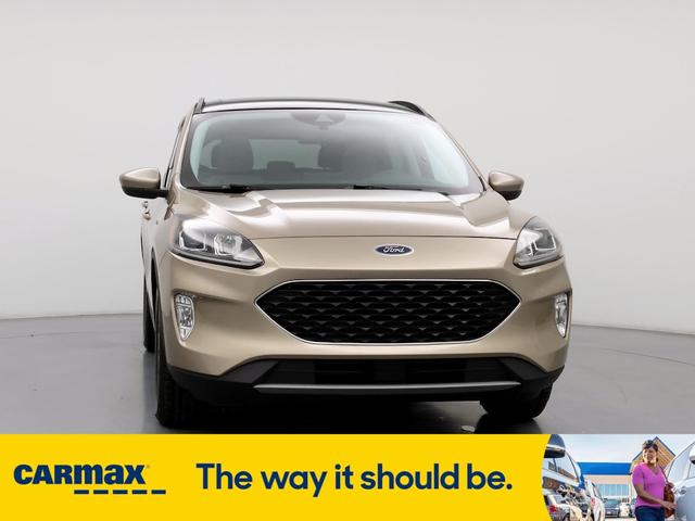 2021 ford escape sel