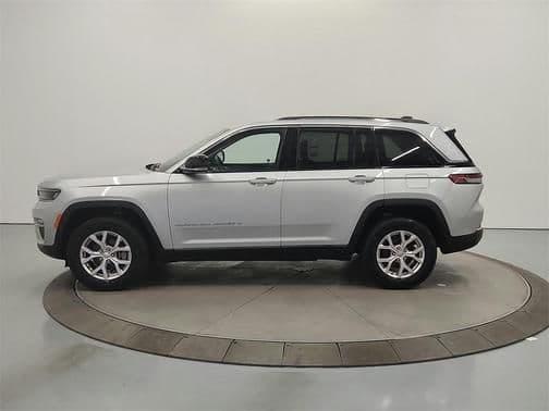 2022 jeep grand cherokee limited in humboldt, tennessee