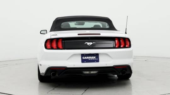 2022 Ford Mustang