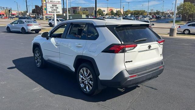 2021 toyota rav4 xle premium
