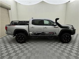2017 Toyota Tacoma trd pro