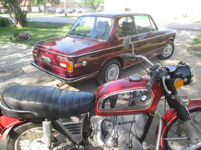 bmw 2002 tii 1974, chrome bumpers, rare electric sunroof, ac, very nice