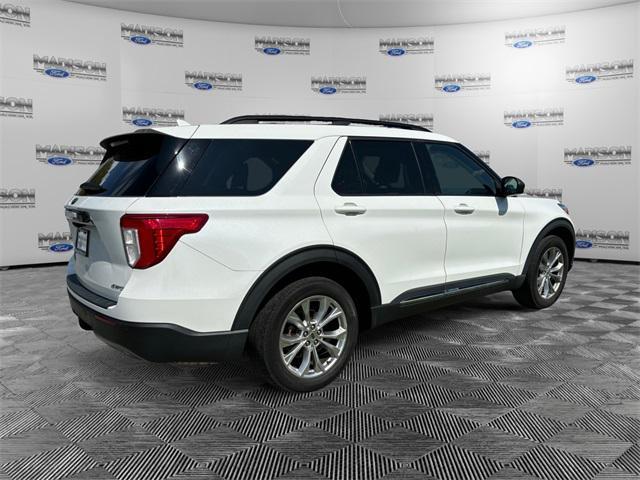 2021 ford explorer xlt
