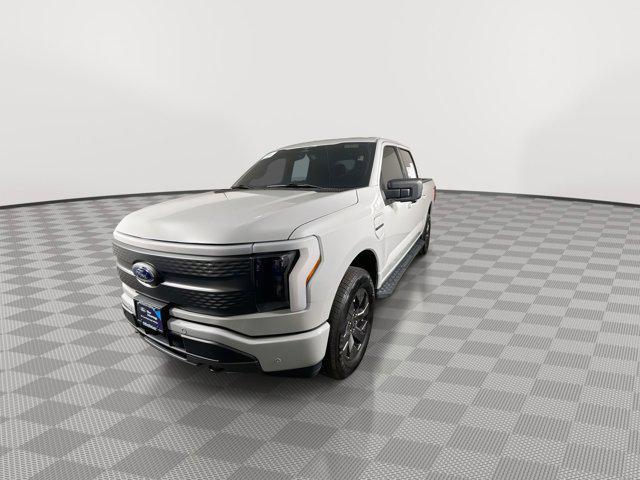 2023 ford f-150 lightning xlt