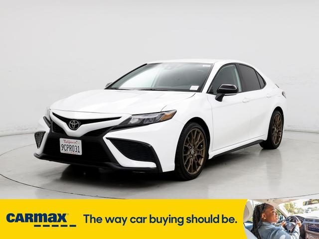 2023 toyota camry se night shade